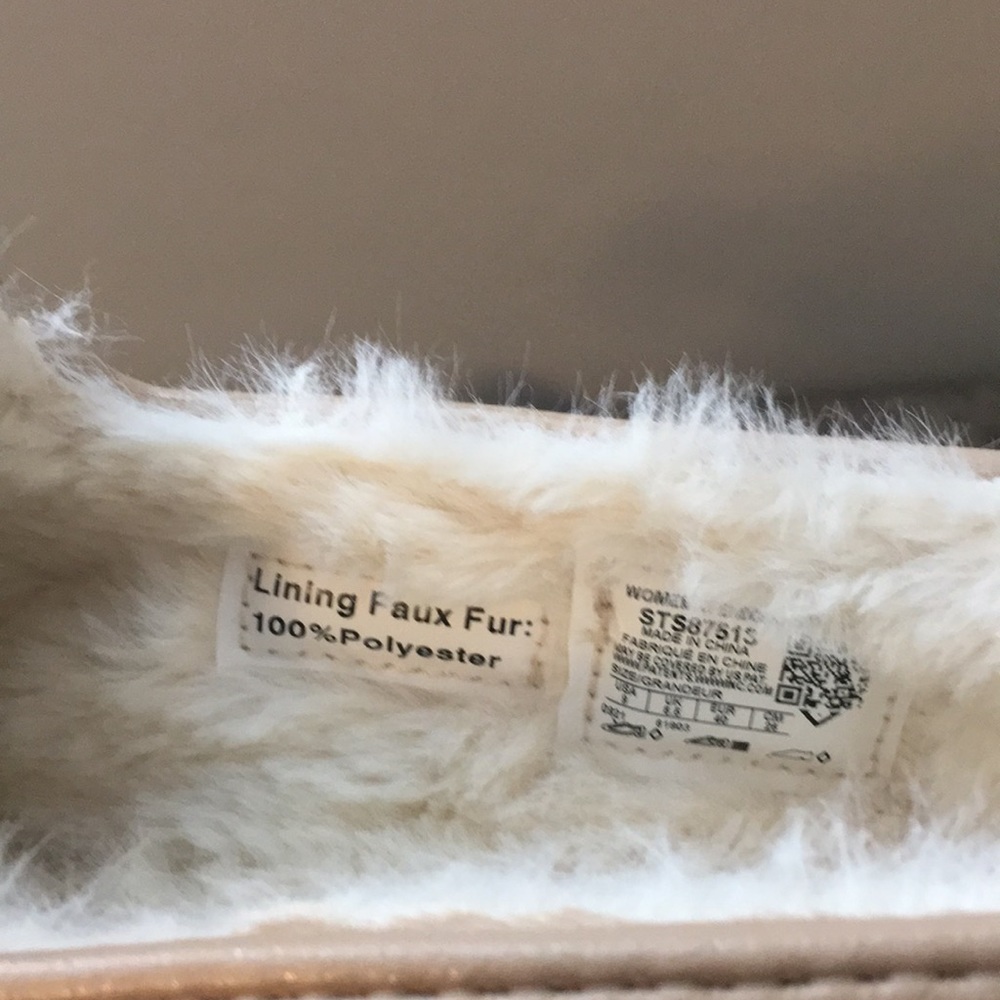 Sperry Gold Fur-Lined Flats - Picture 12 of 16
